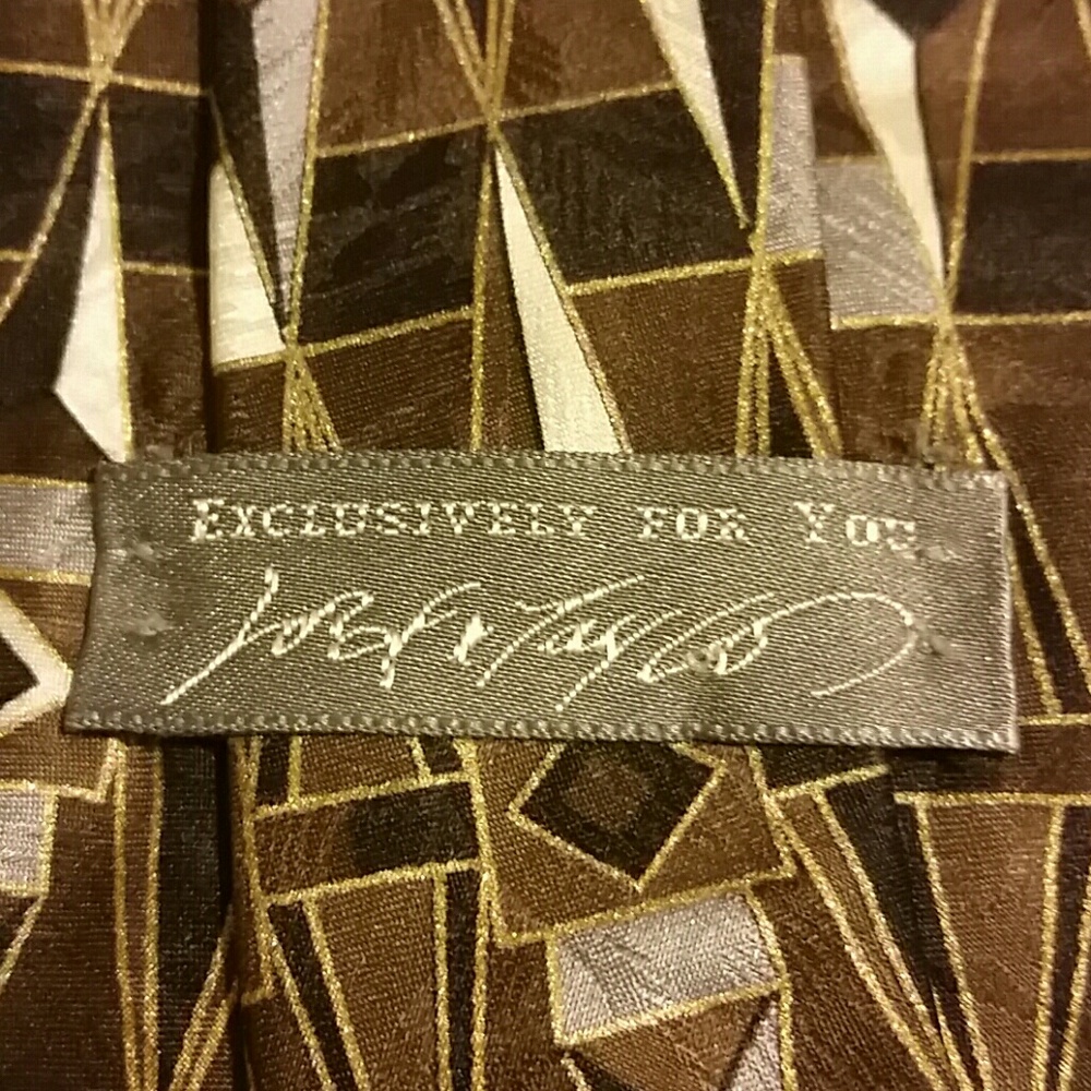 LORD & TAYLOR Exclusively for You 100% Silk